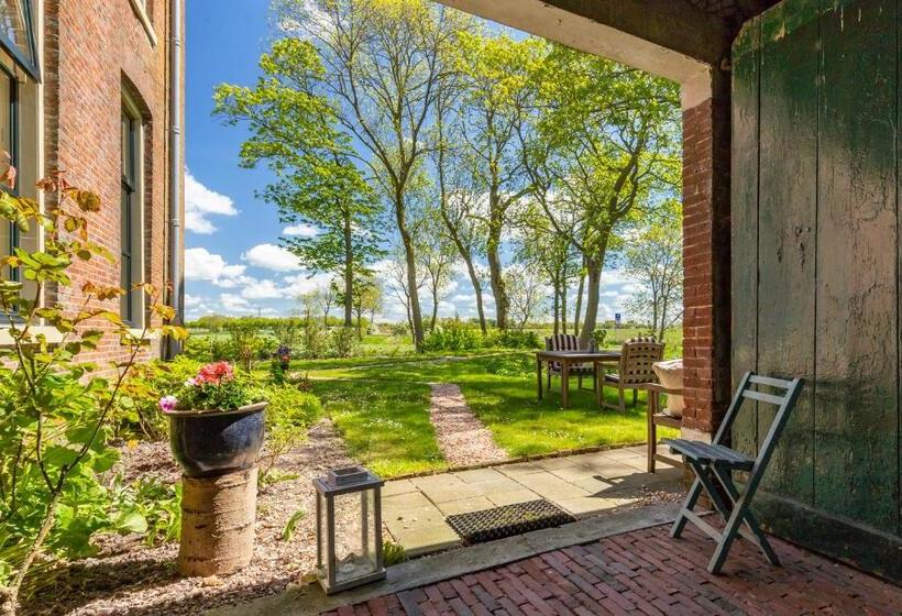 Bed And Breakfast Batenborg