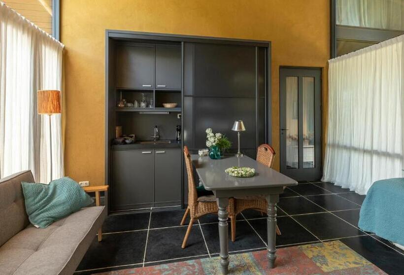 Bed And Breakfast Batenborg