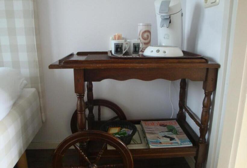 Bed And Breakfast De Zwanebloem