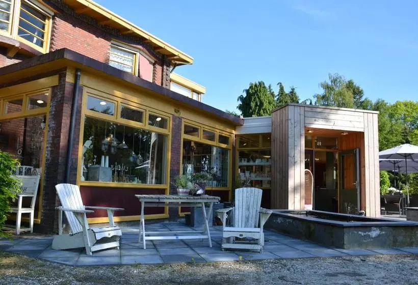 Aamiaismajoitus (B&B) Hof Van Sellingen