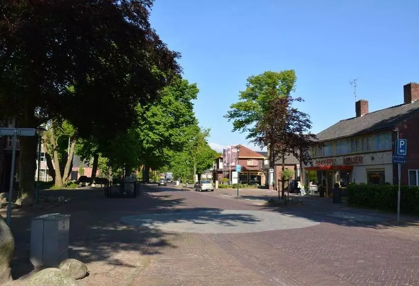 Aamiaismajoitus (B&B) Hof Van Sellingen
