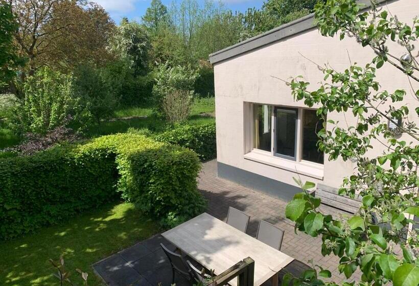 צימר Waddenhoes Gastenverblijven