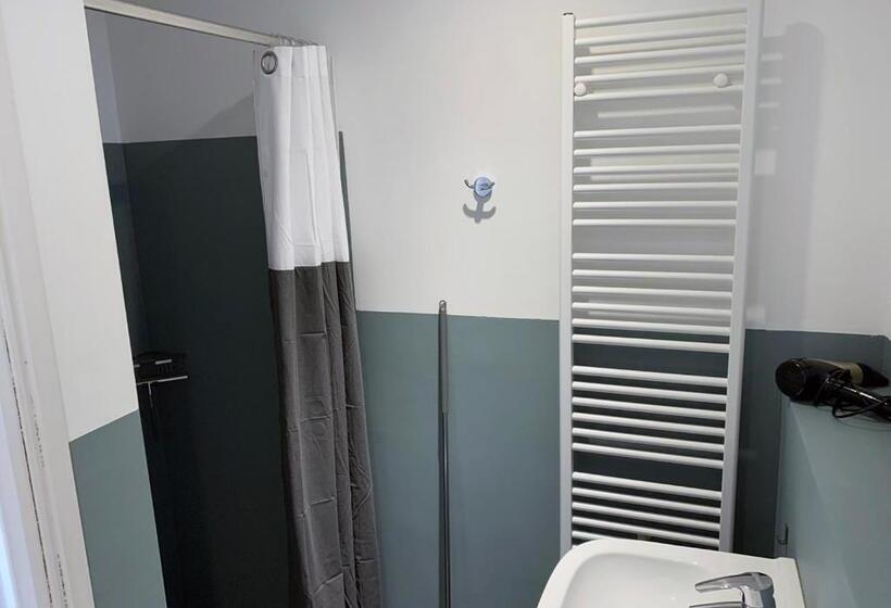 צימר Waddenhoes Gastenverblijven