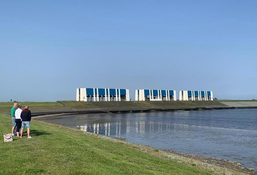 צימר Waddenhoes Gastenverblijven