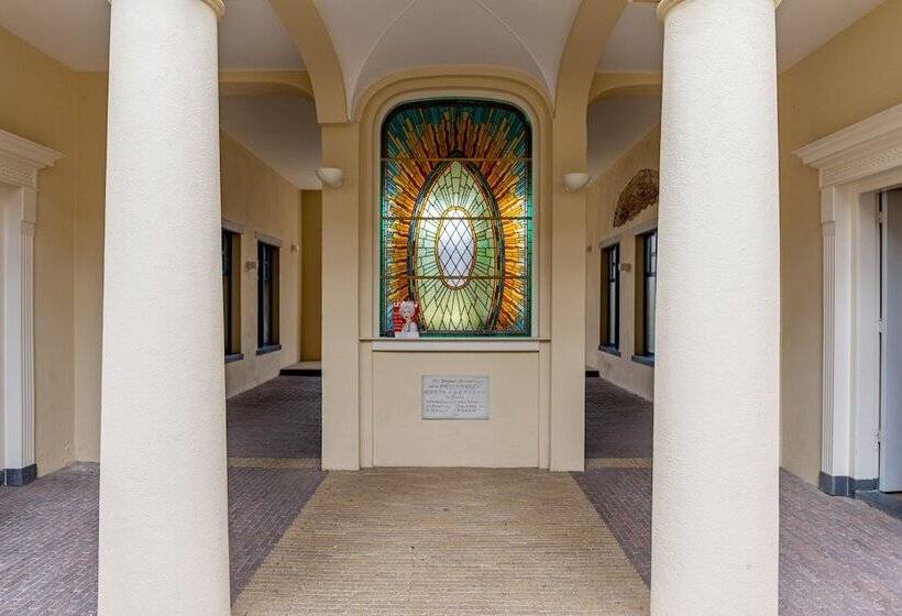 تختخواب و صبحانه 1001 Nights Boutique Lofts