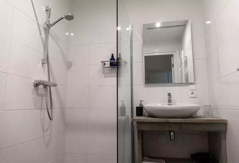 تختخواب و صبحانه 1001 Nights Boutique Lofts