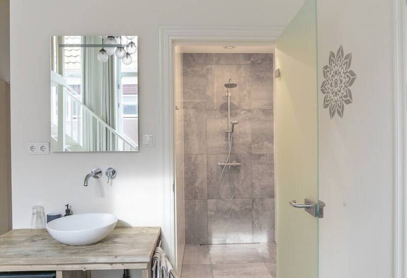 تختخواب و صبحانه 1001 Nights Boutique Lofts