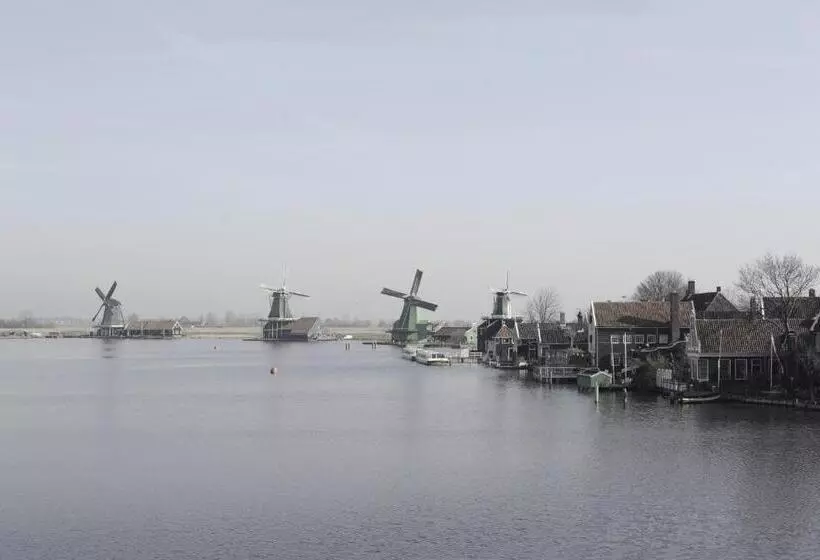 ホテル Stay Overnight At Windmill Village Zaanse Schans Amsterdam