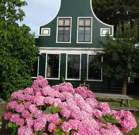 ホテル Stay Overnight At Windmill Village Zaanse Schans Amsterdam