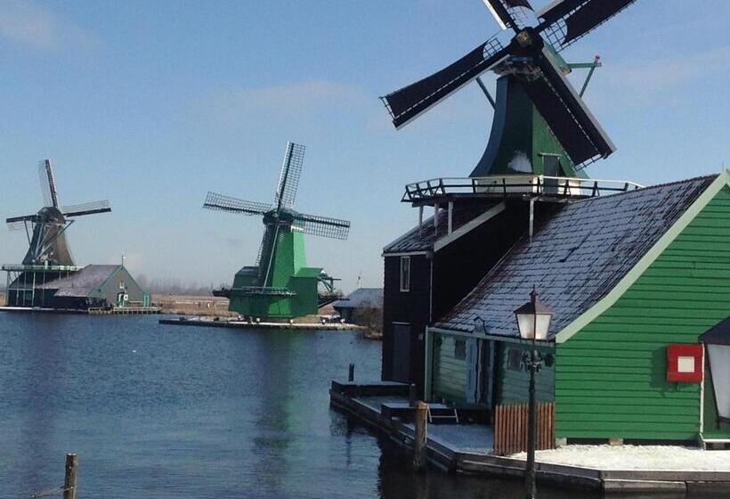 בית מלון כפרי Stay Overnight At Windmill Village Zaanse Schans   Amsterdam