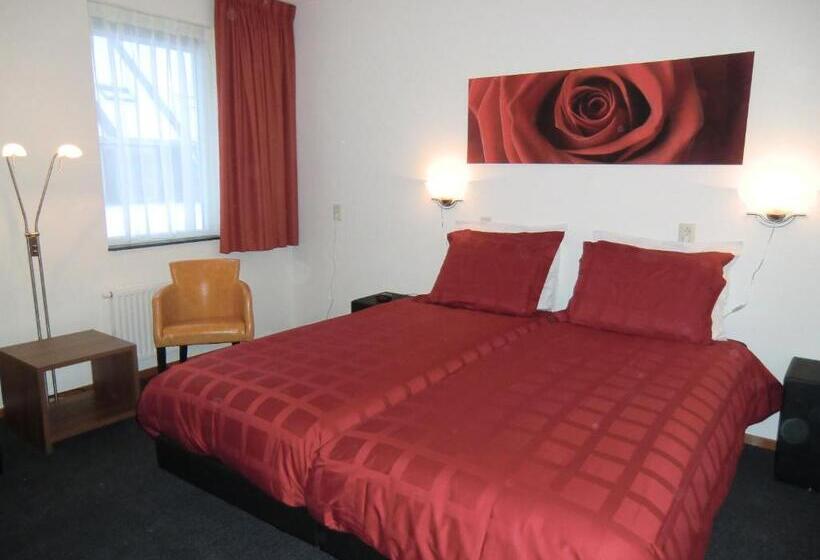 فندق Horsetellerie Rheezerveen