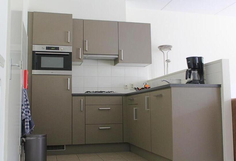 فندق Horsetellerie Rheezerveen