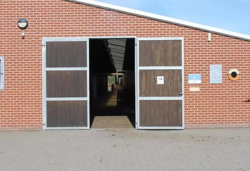 ホテル Horsetellerie Rheezerveen