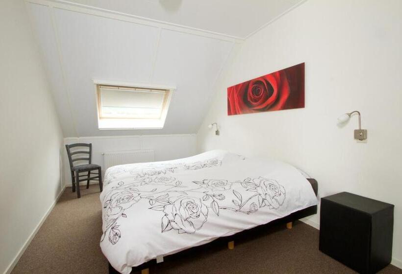 فندق Horsetellerie Rheezerveen