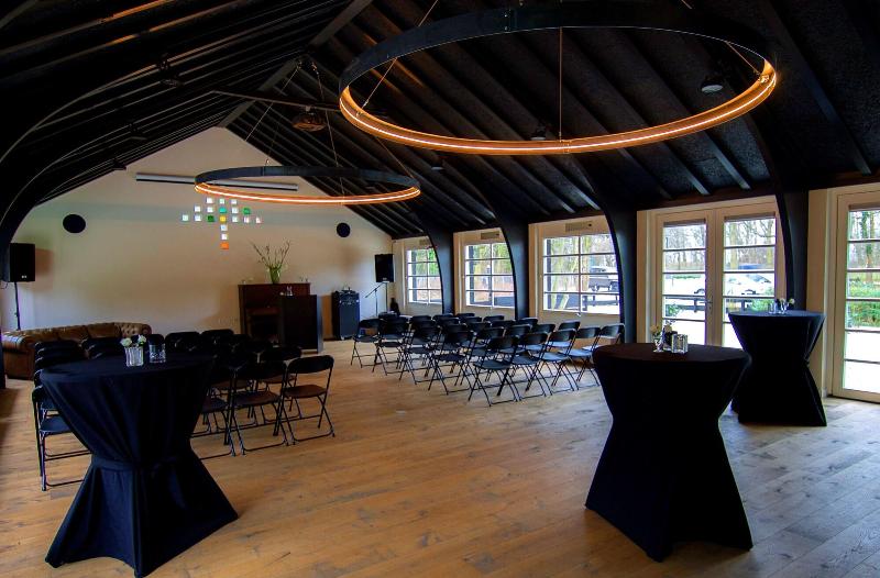 בית מלון כפרי Zoomers Aan Het Bos