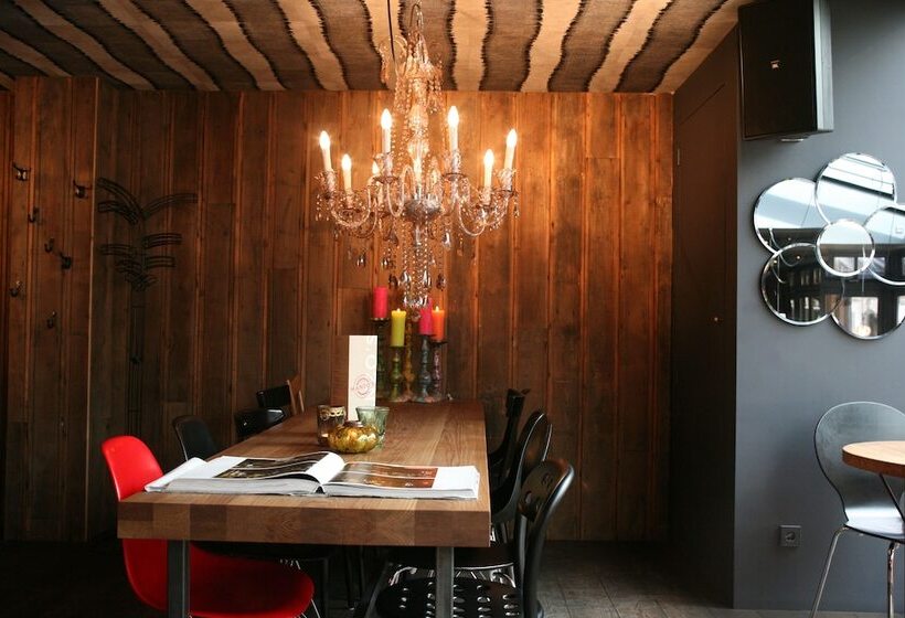 فندق Manzo's Suites