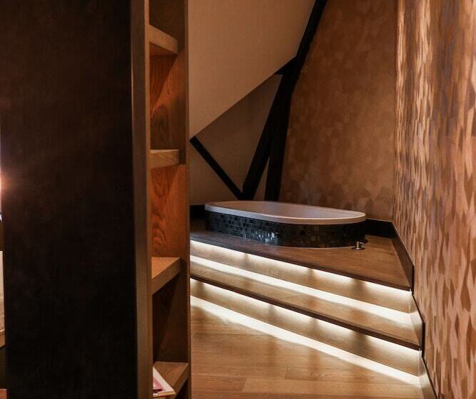 فندق Manzo's Suites