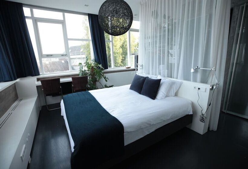 酒店 Anne&max Boutique