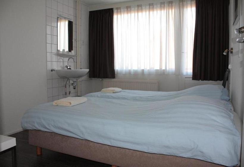 בית מלון כפרי T Meertje