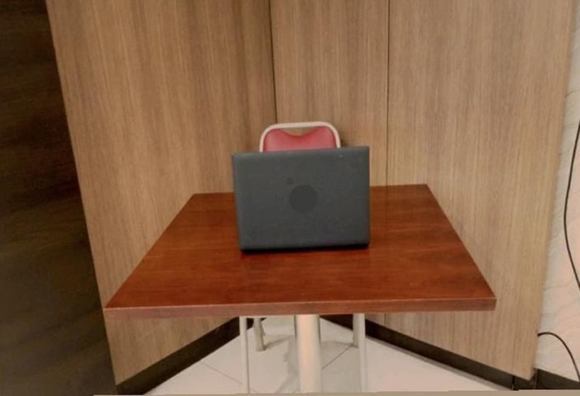 هتل Oyo 93920 Apartemen Gateway Pasteur By D Carpenter