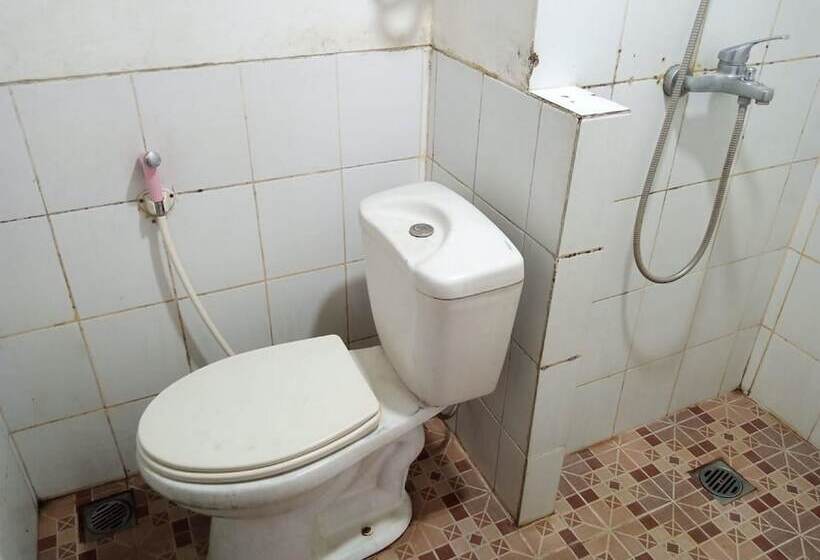 هتل Oyo 93920 Apartemen Gateway Pasteur By D Carpenter