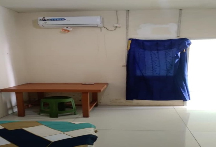 Hotell Spot On 93827 Rumah Kost Harapan Indah