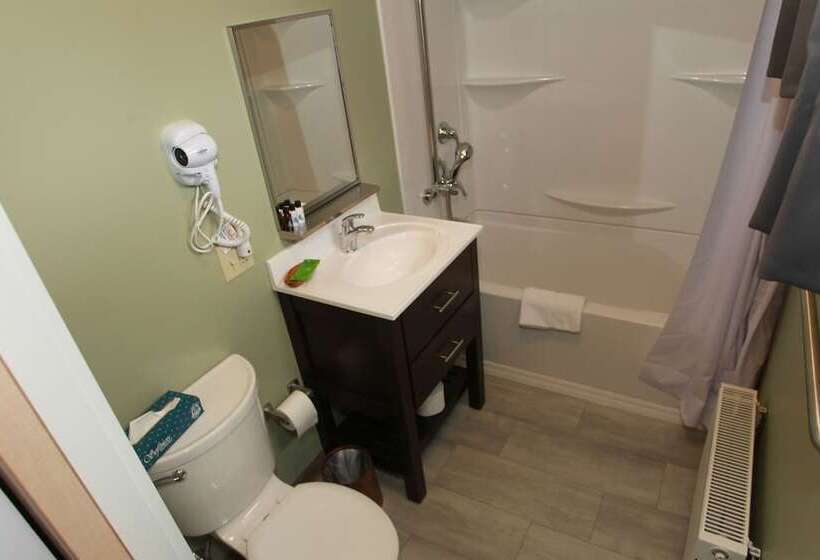 مُتل Wolastoq Inn And Suites