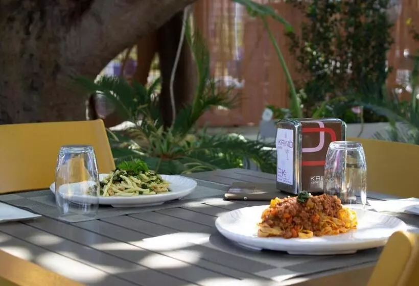 Krino  Hotel Cafè