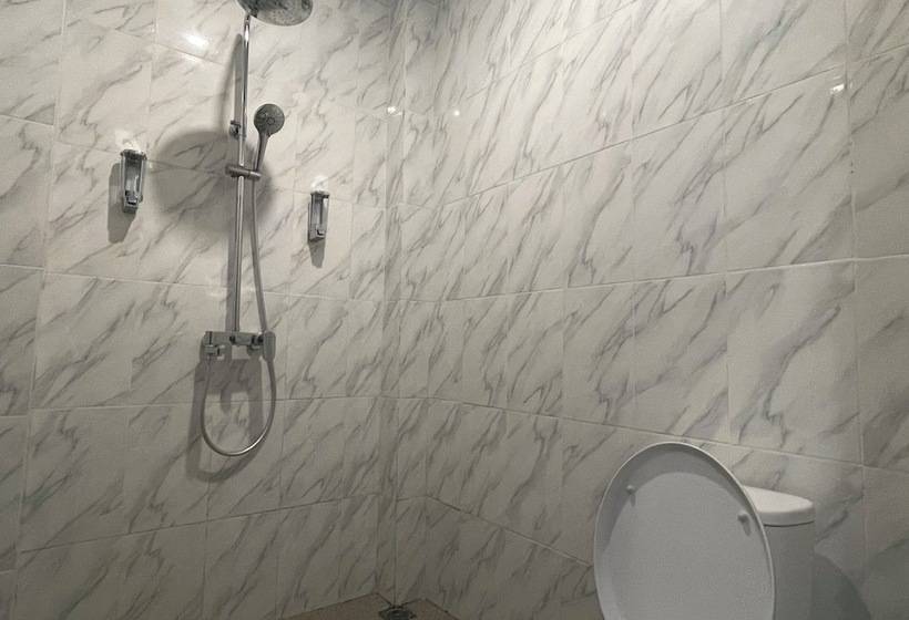 Пансион Rumah Weda