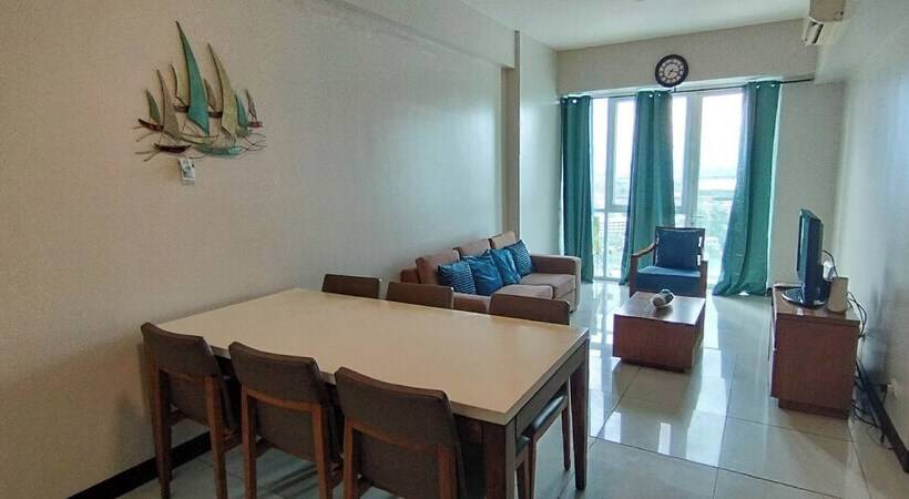 Hotel 8 Newtown Boulevard By Hiverooms