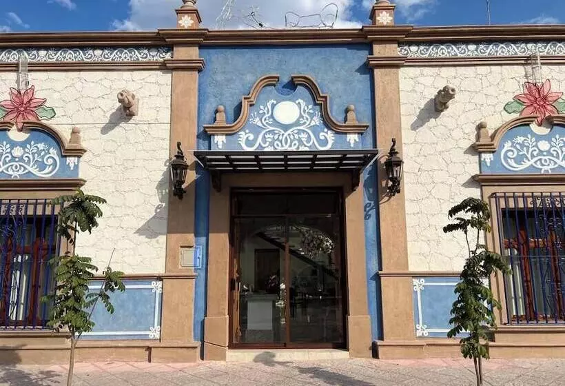 ホテル Mansión Leonor