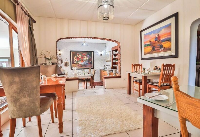 펜션 Cascade Villa Guesthouse