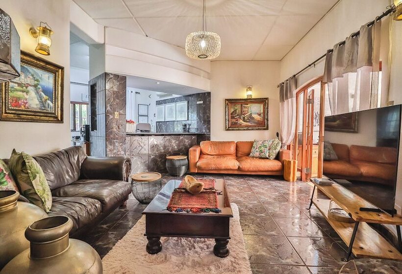 펜션 Cascade Villa Guesthouse