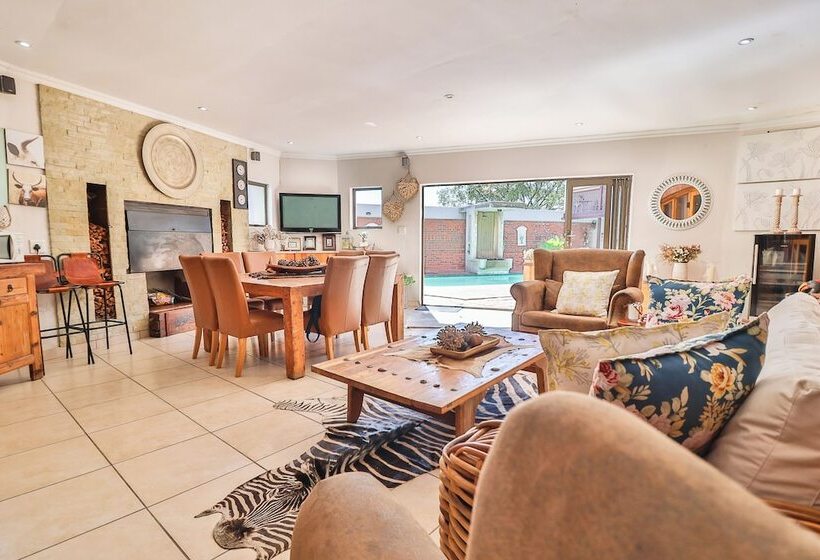 펜션 Cascade Villa Guesthouse