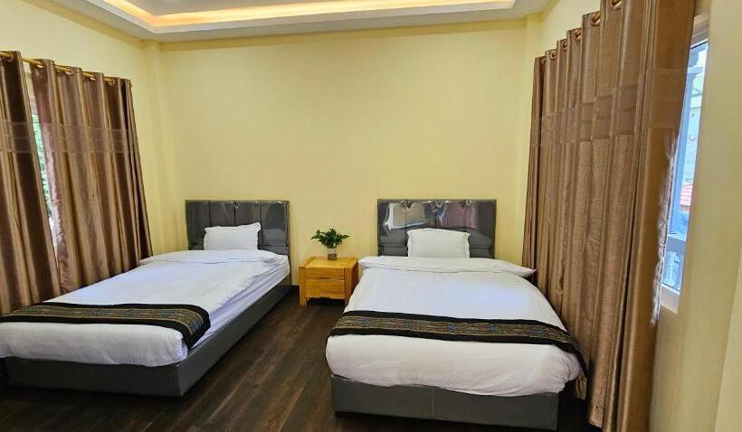 Yula Hotel Thatluang