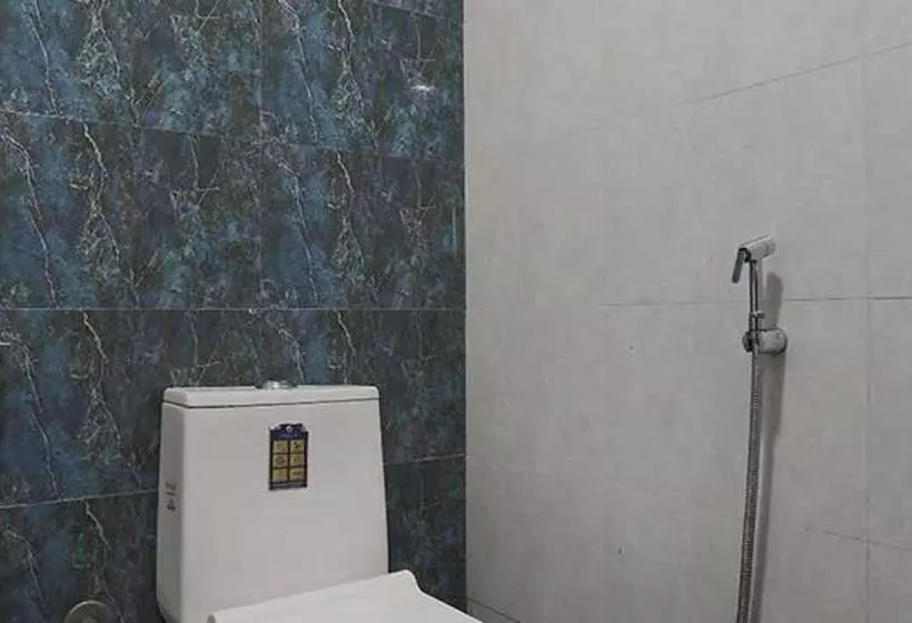 Fabhotel Royal Inn Ii