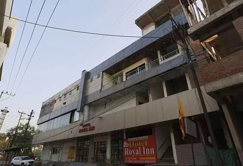 Fabhotel Royal Inn Ii