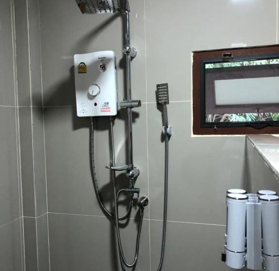 Pension บ้านอยู่ดีโฮมสเตย์