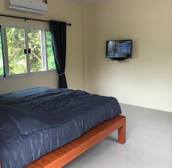 Pension บ้านอยู่ดีโฮมสเตย์