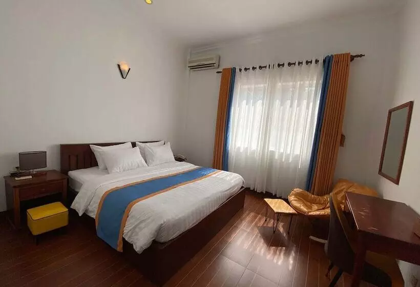 Hotelli Maha Kali