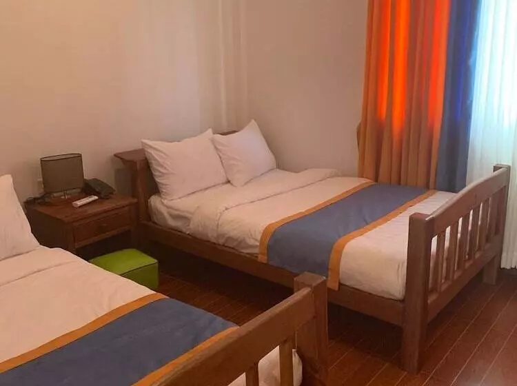 Hotelli Maha Kali