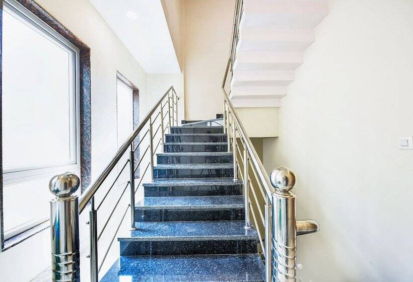 Fabhotel Lohgarh Inn