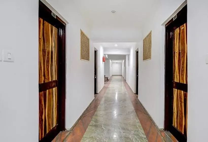 Fabhotel Prime Grand Ali