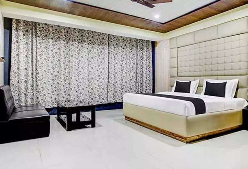 Fabhotel Prime Grand Ali