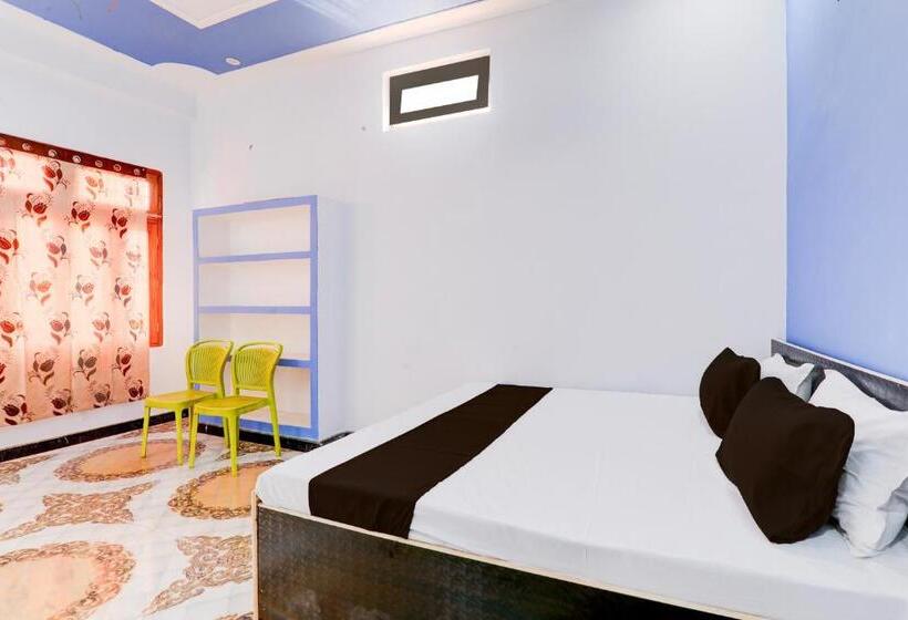 ホテル Oyo Flagship Arl Mansion