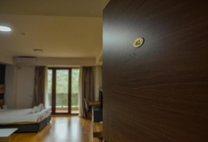 Park Golden View Hotel Casino