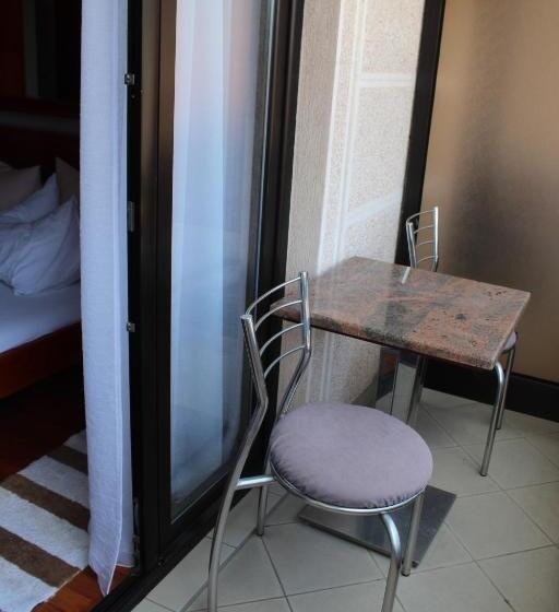 هاستل Intermezzo Vuk