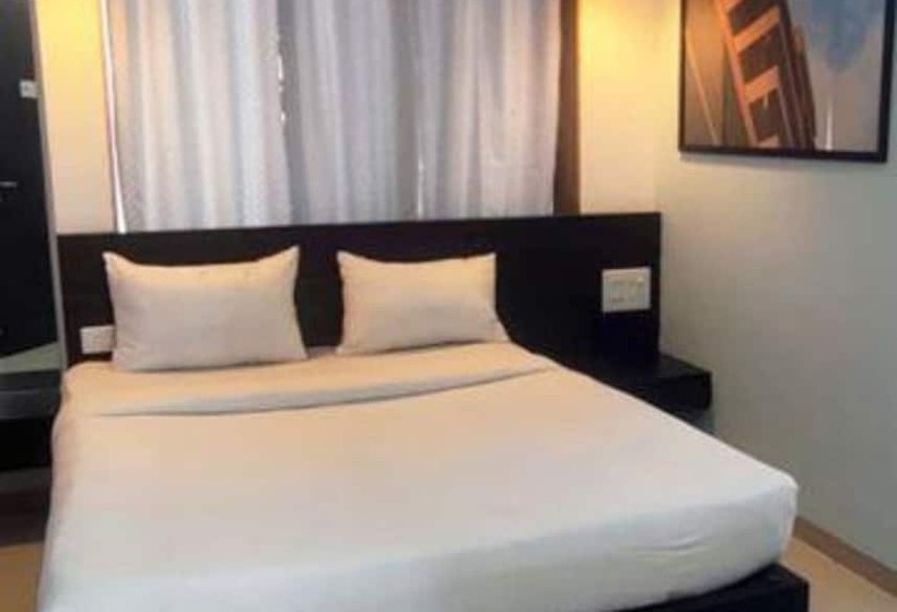 Fabhotel The Corporate Hub