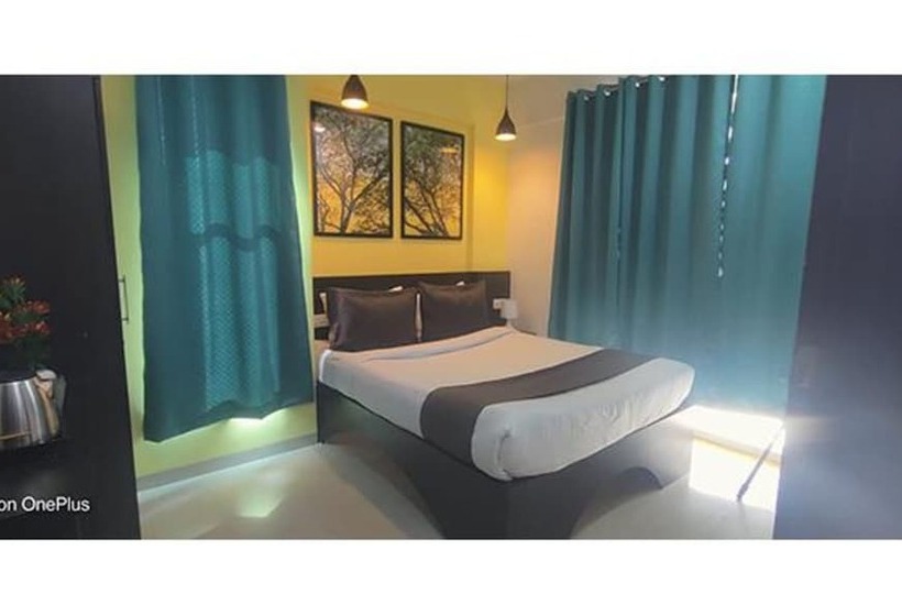 Fabhotel The Corporate Hub