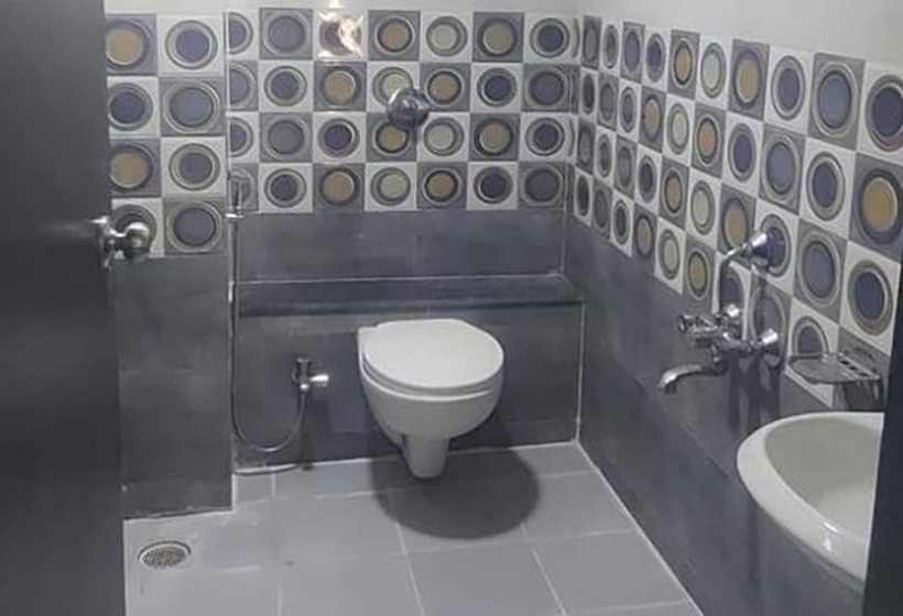 Fabhotel The Corporate Hub